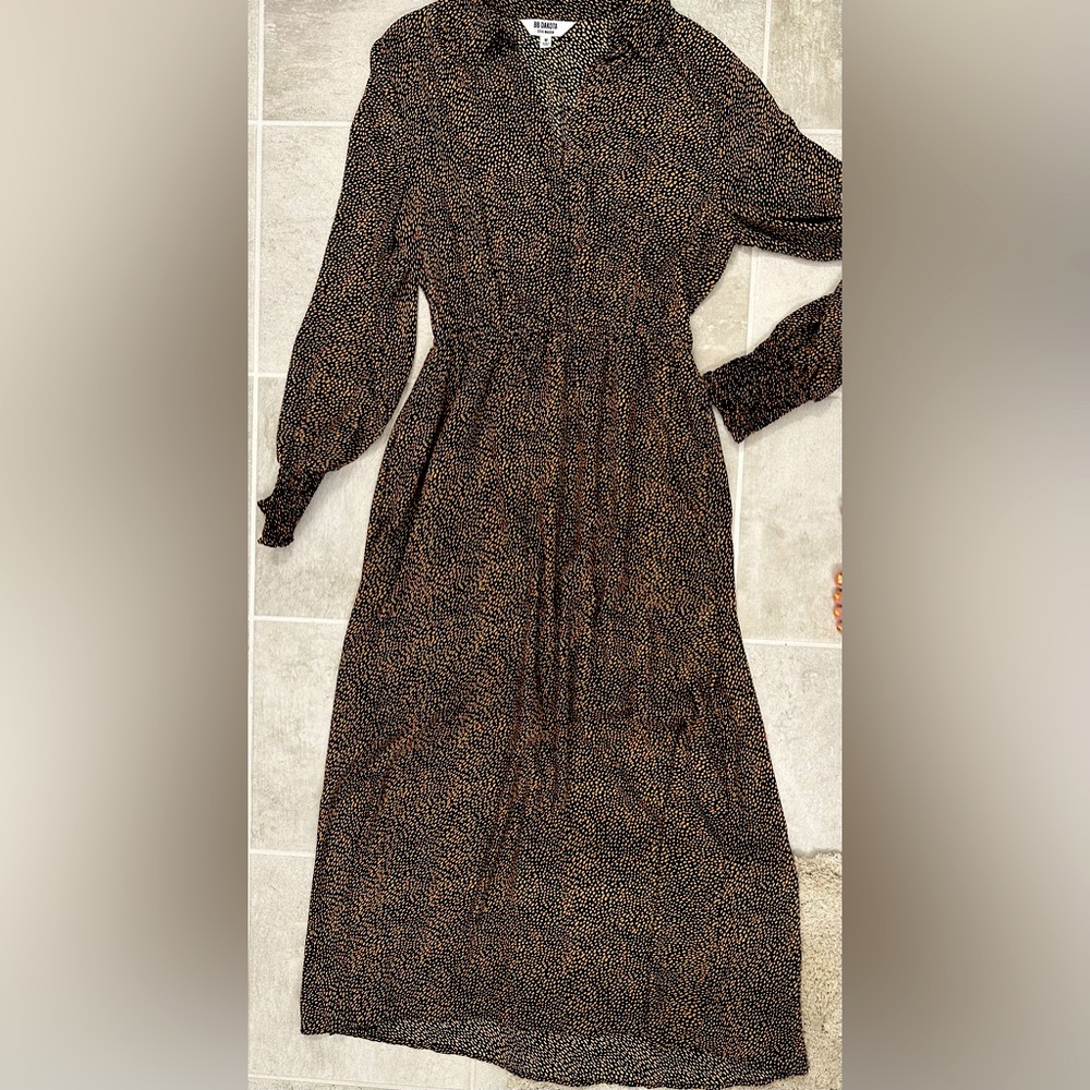 BB Dakota Leopard Print Midi Dress with Cinched Waist